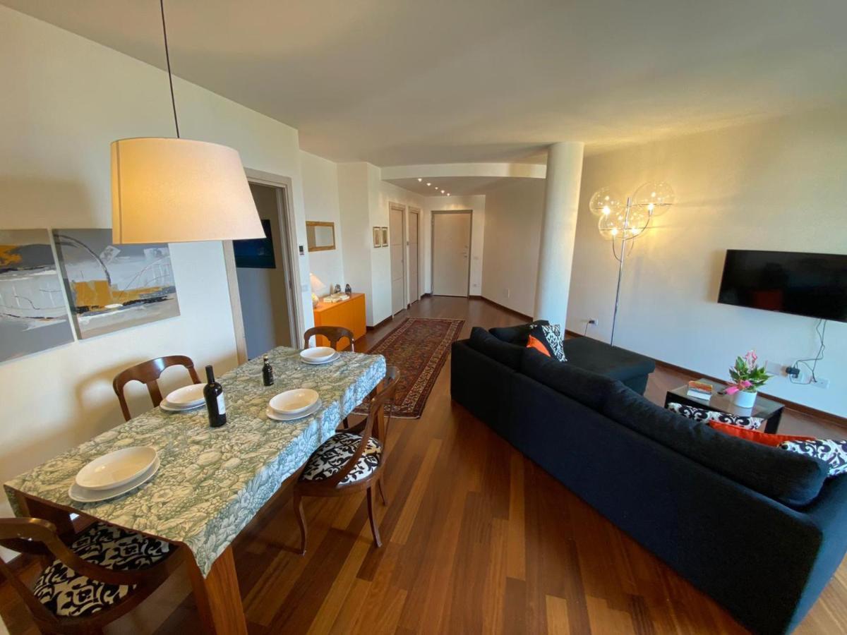 Emma Apartment แวร์บาเนีย ภายนอก รูปภาพ